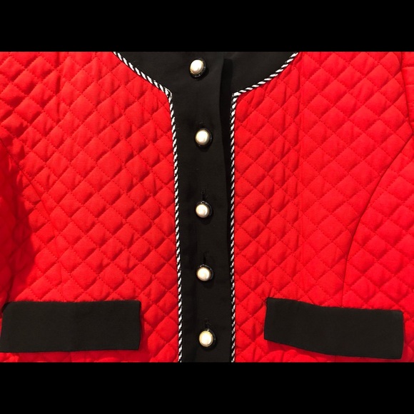 Women’s Cropped Jacket - Picture 2 of 4